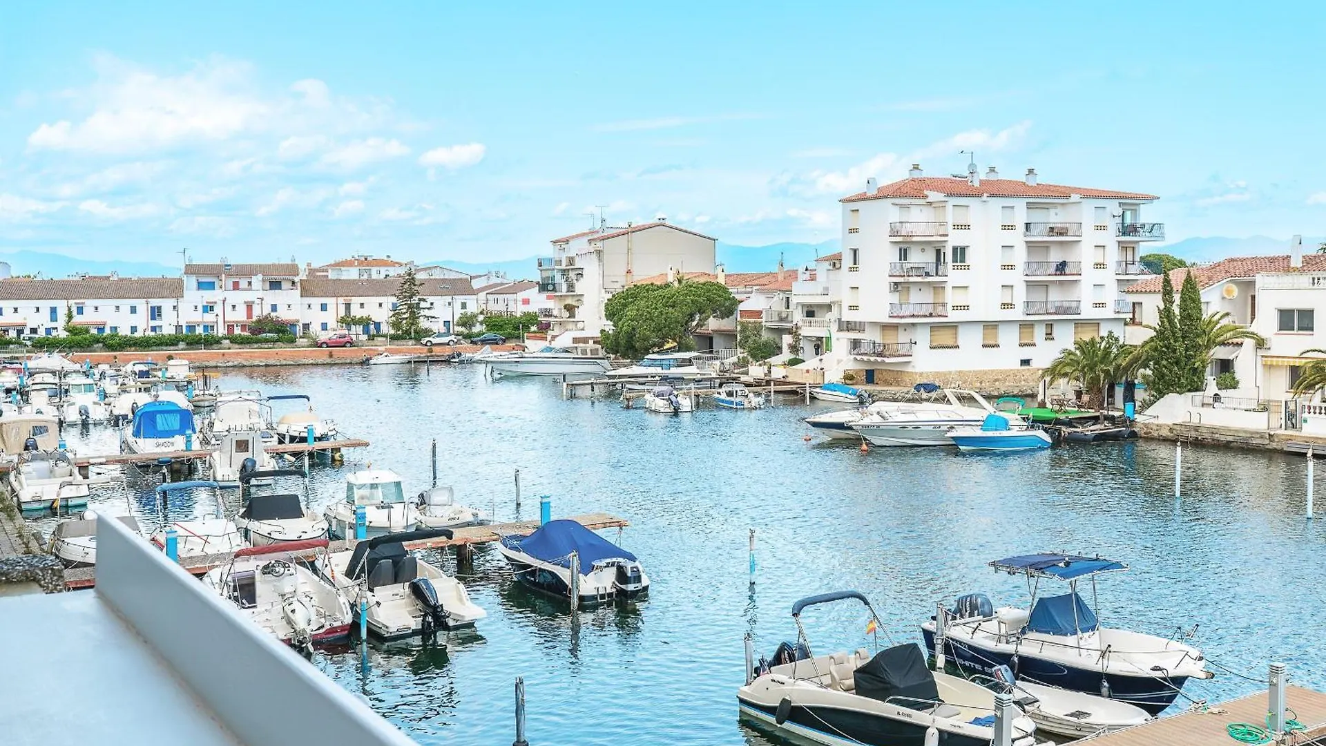 Welcs Apartamento 143 Emp Con Vistas Al Canal Эмпуриабрава 0*,